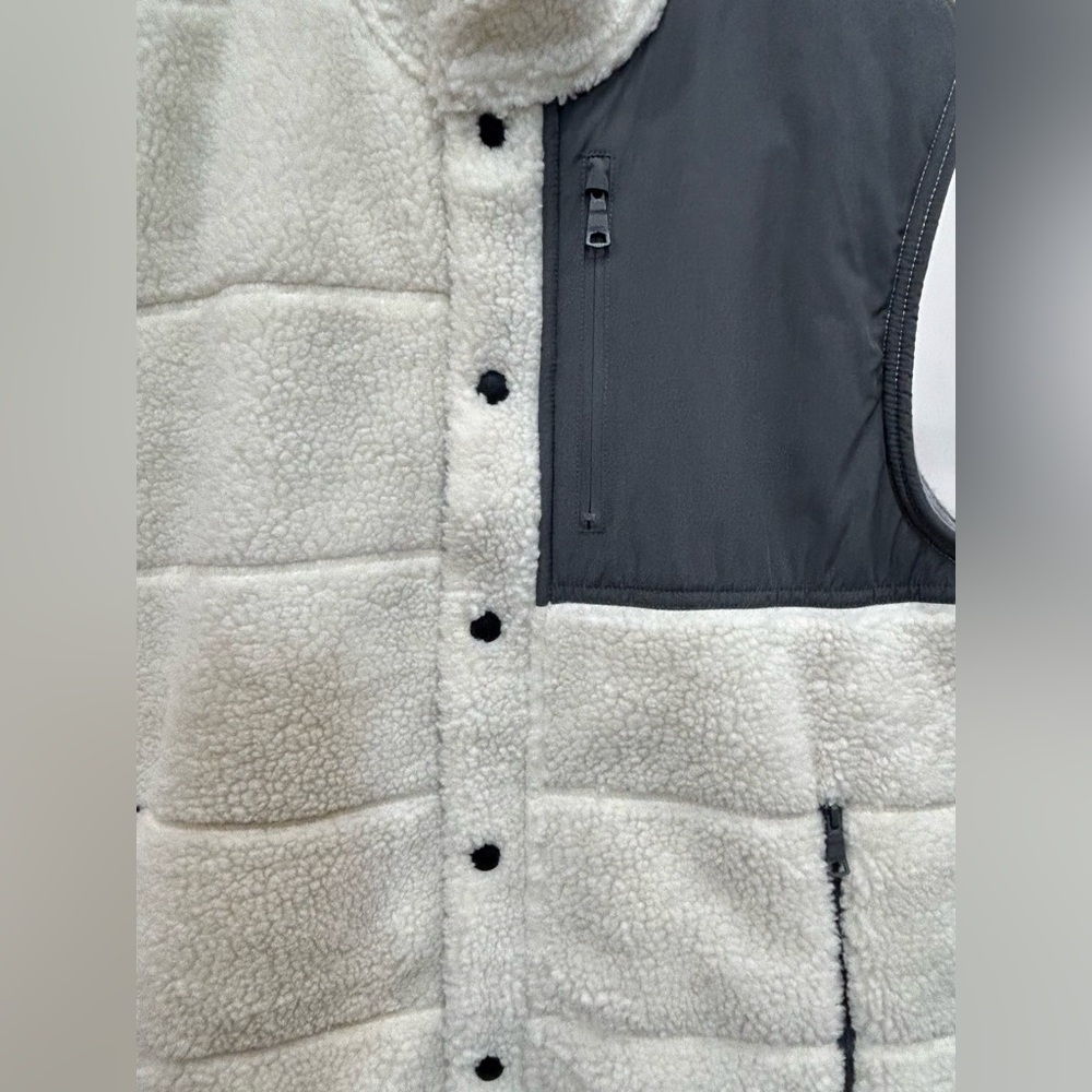 Banana Republic Cream/Off White & Grey Sherpa Vest View 4